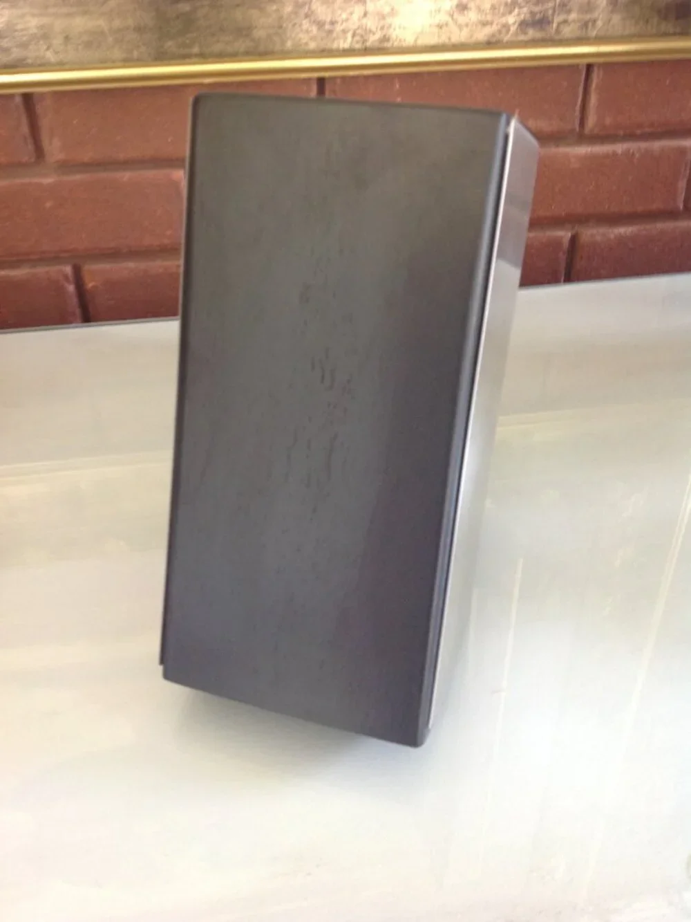 Angled black and silver knife Block